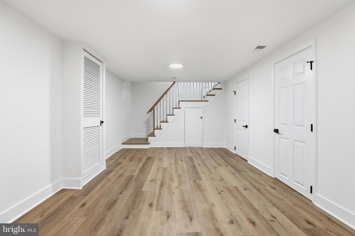 5013 Mineola Road photo 21