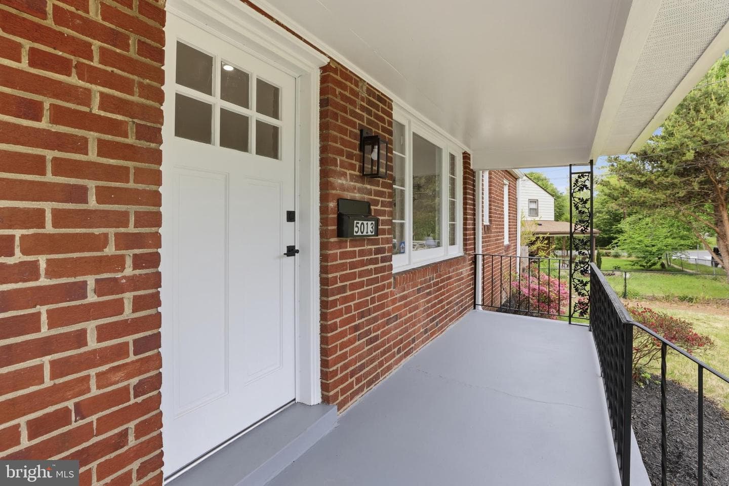 5013 Mineola Road photo 3