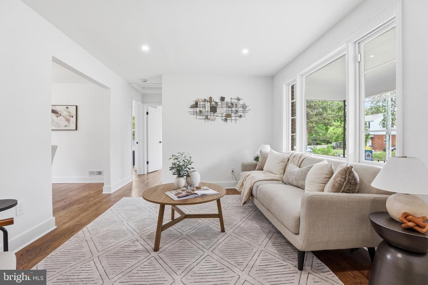 5013 Mineola Road photo 6
