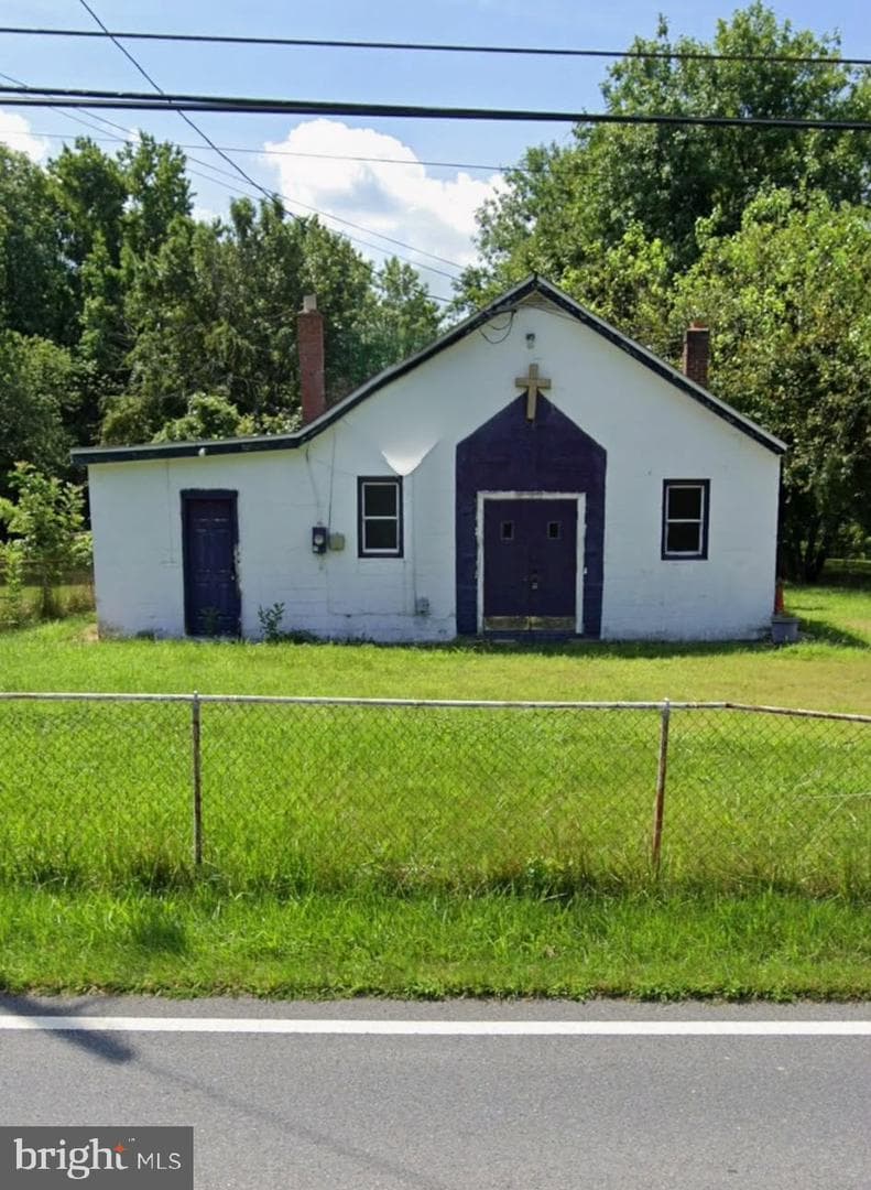 6203 Floral Park Road photo 1