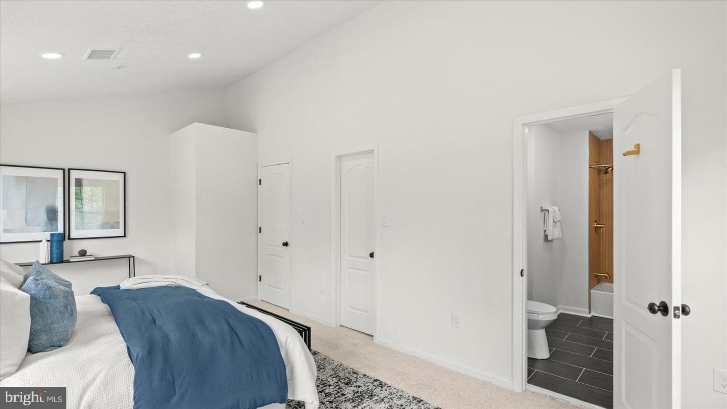 13818 Gullivers Trail photo 23