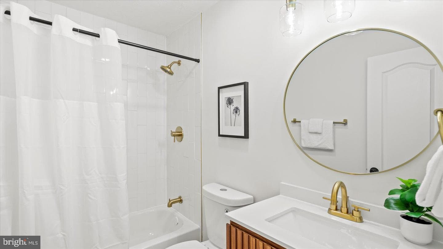 13818 Gullivers Trail photo 30