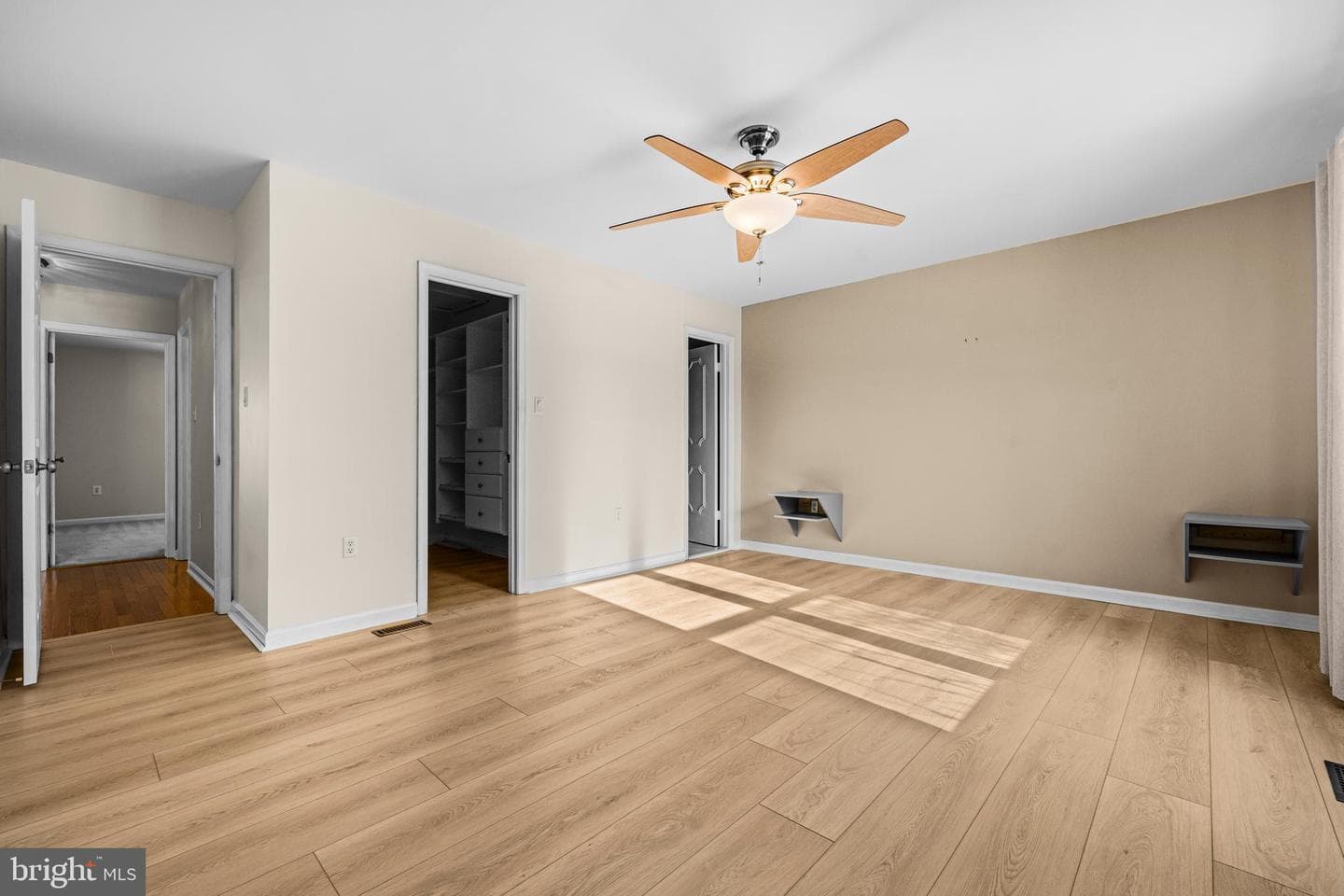 6102 Gallery Street photo 15