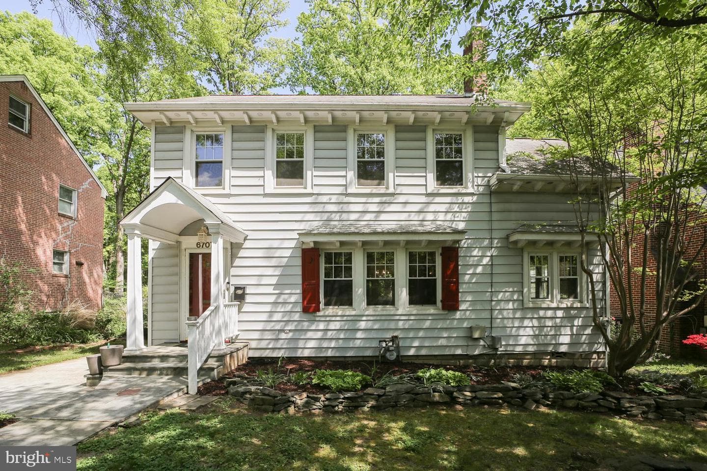 6707 44th Avenue photo 2
