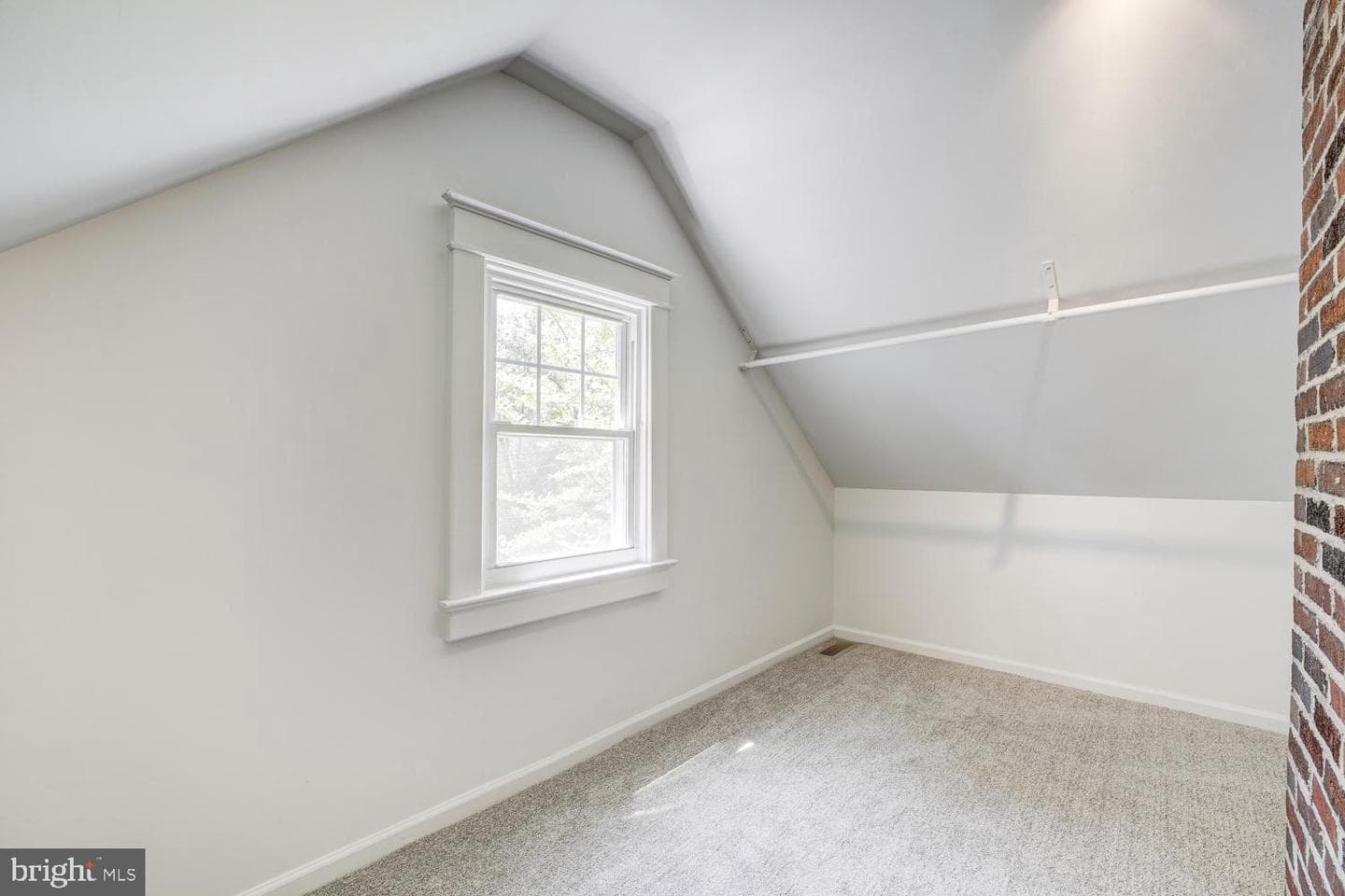 6707 44th Avenue photo 24
