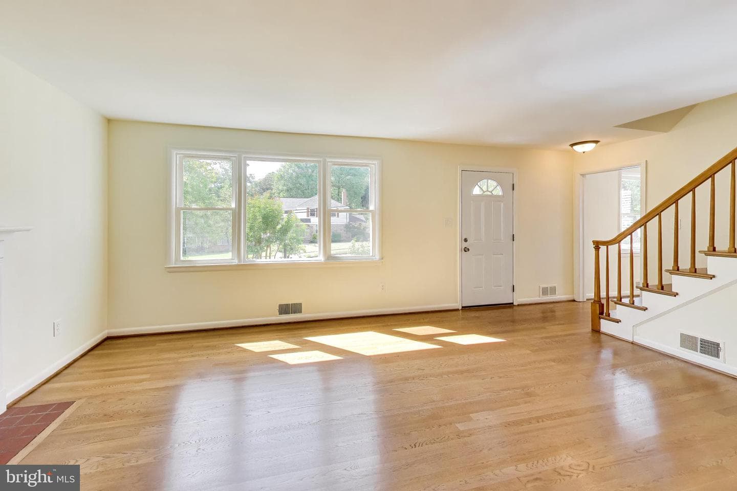 3205 Crest Avenue photo 5