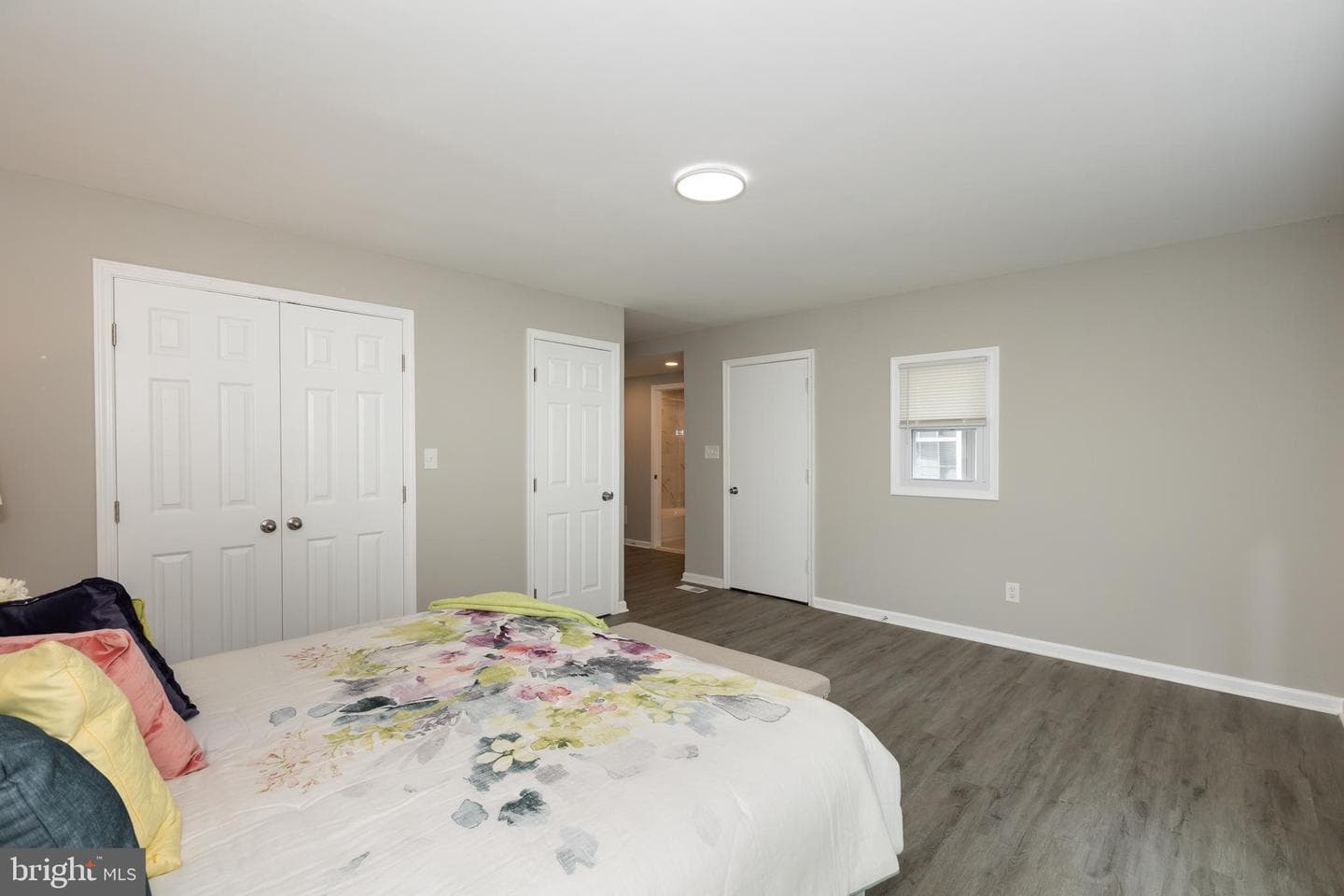 9520 48th Avenue photo 29