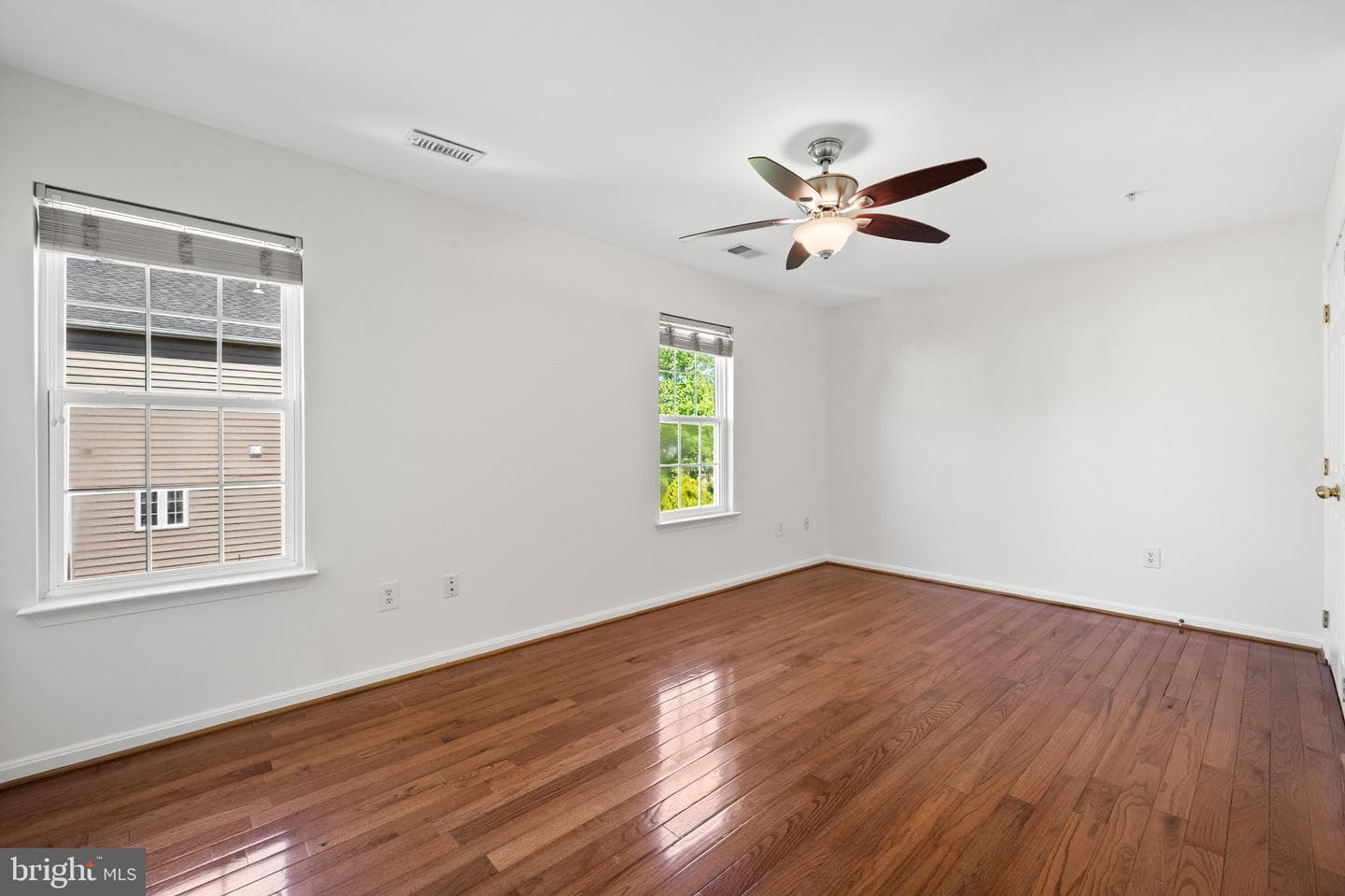 15518 Casulas Way photo 37