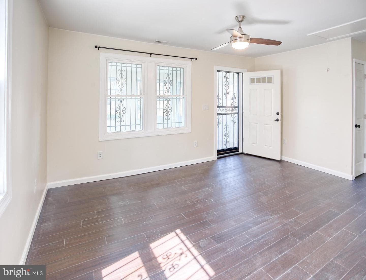 507 Dateleaf Avenue photo 7