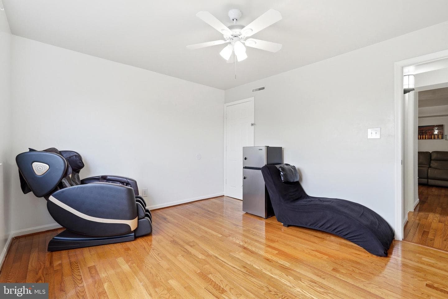 7512 Hawthorne Street #3 photo 25
