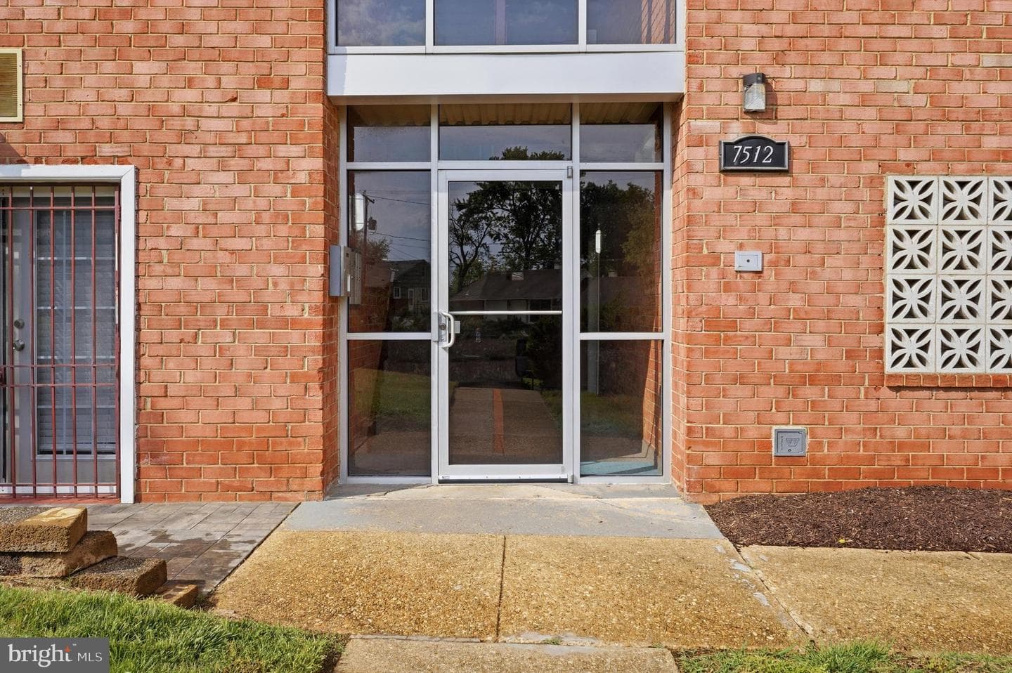 7512 Hawthorne Street #3 photo 31