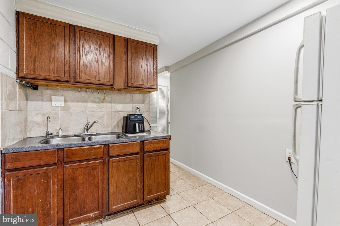 8103 Manson Street photo 34