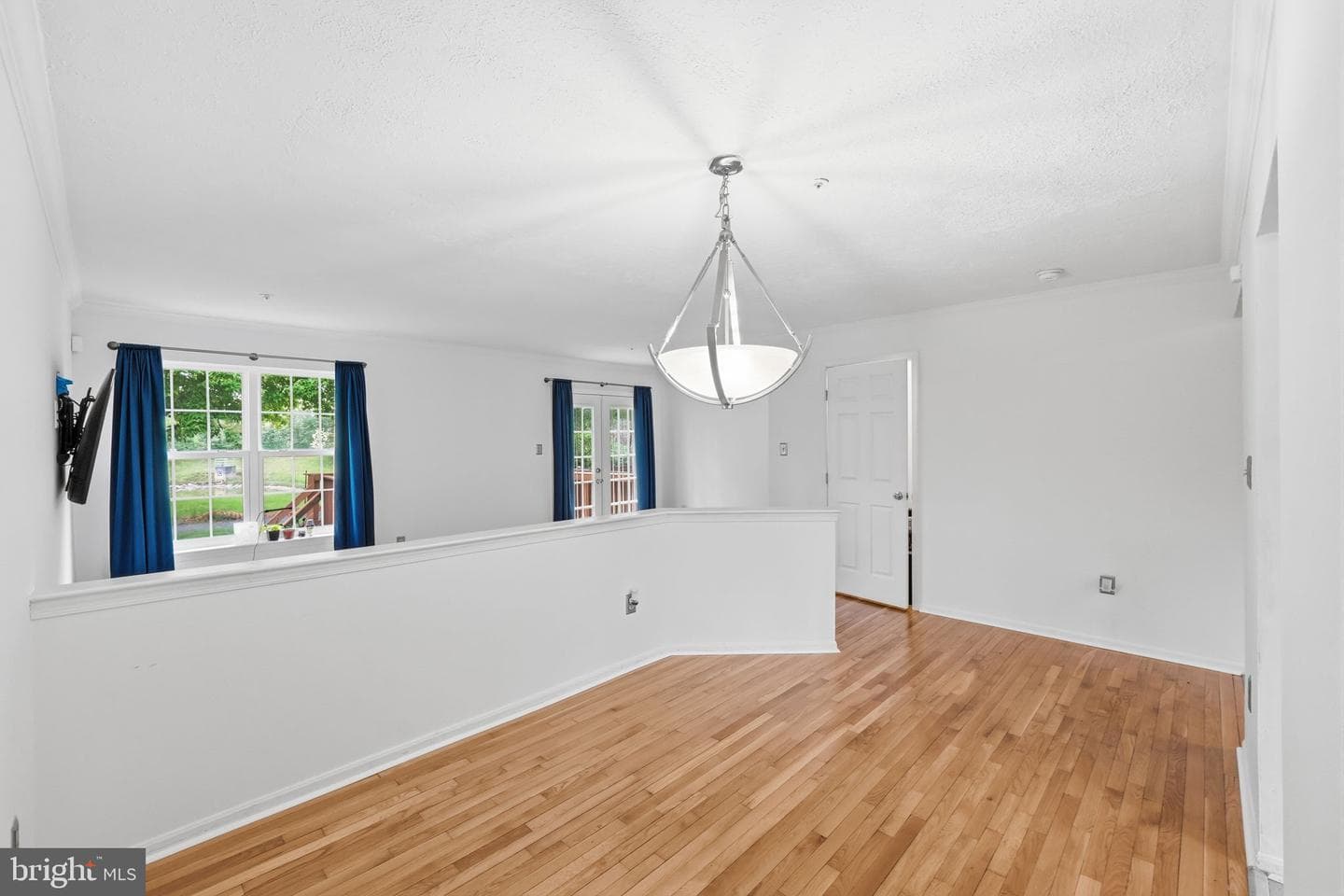 2303 Seton Way photo 11