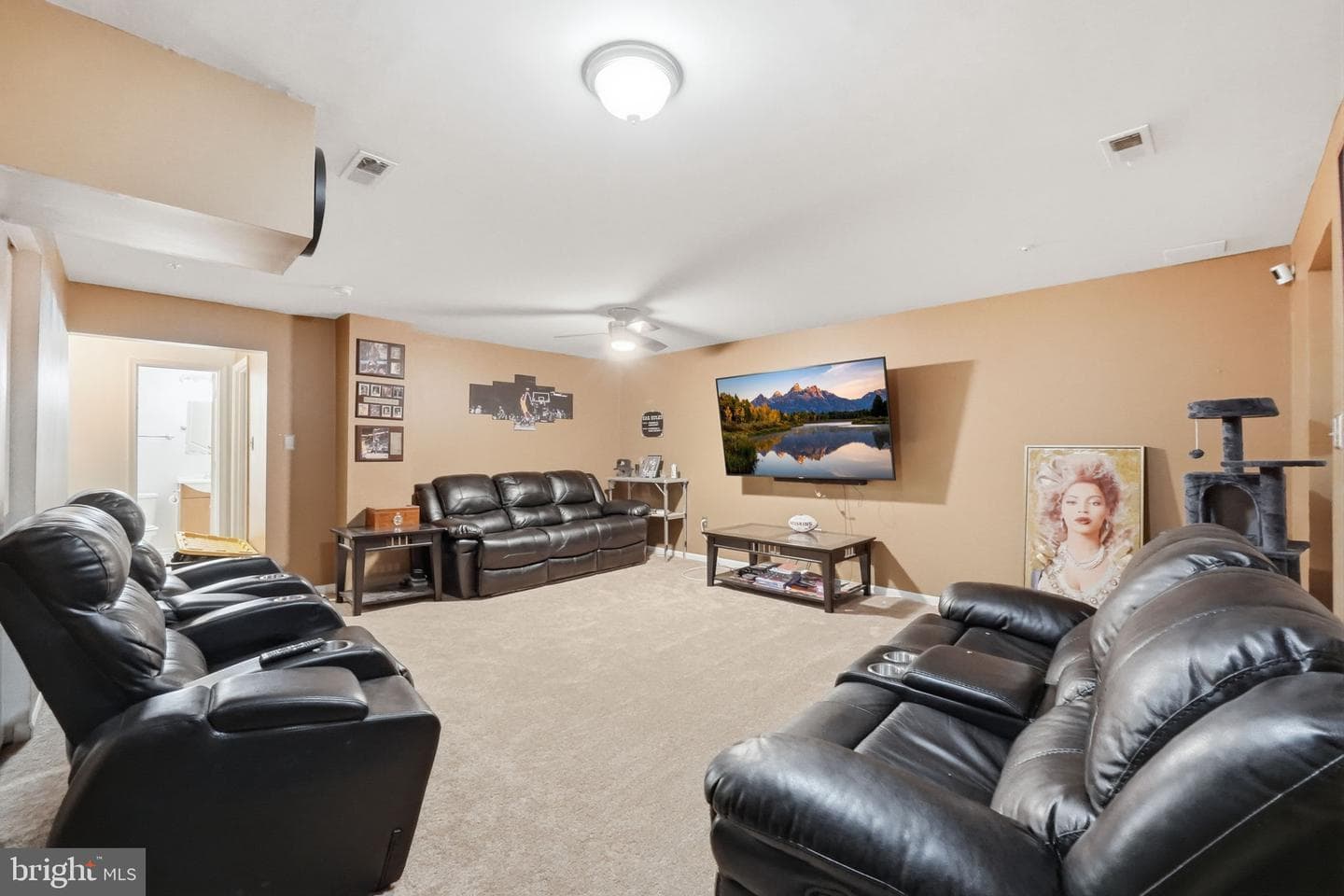 2303 Seton Way photo 24