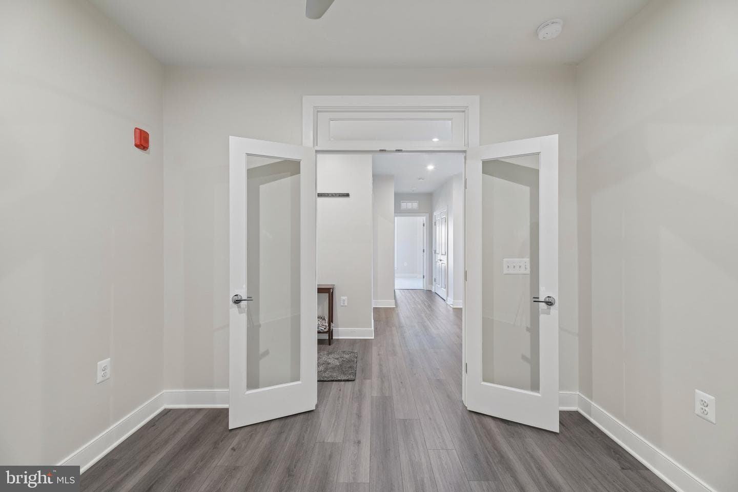 104 Saint Ives Place #402 photo 31