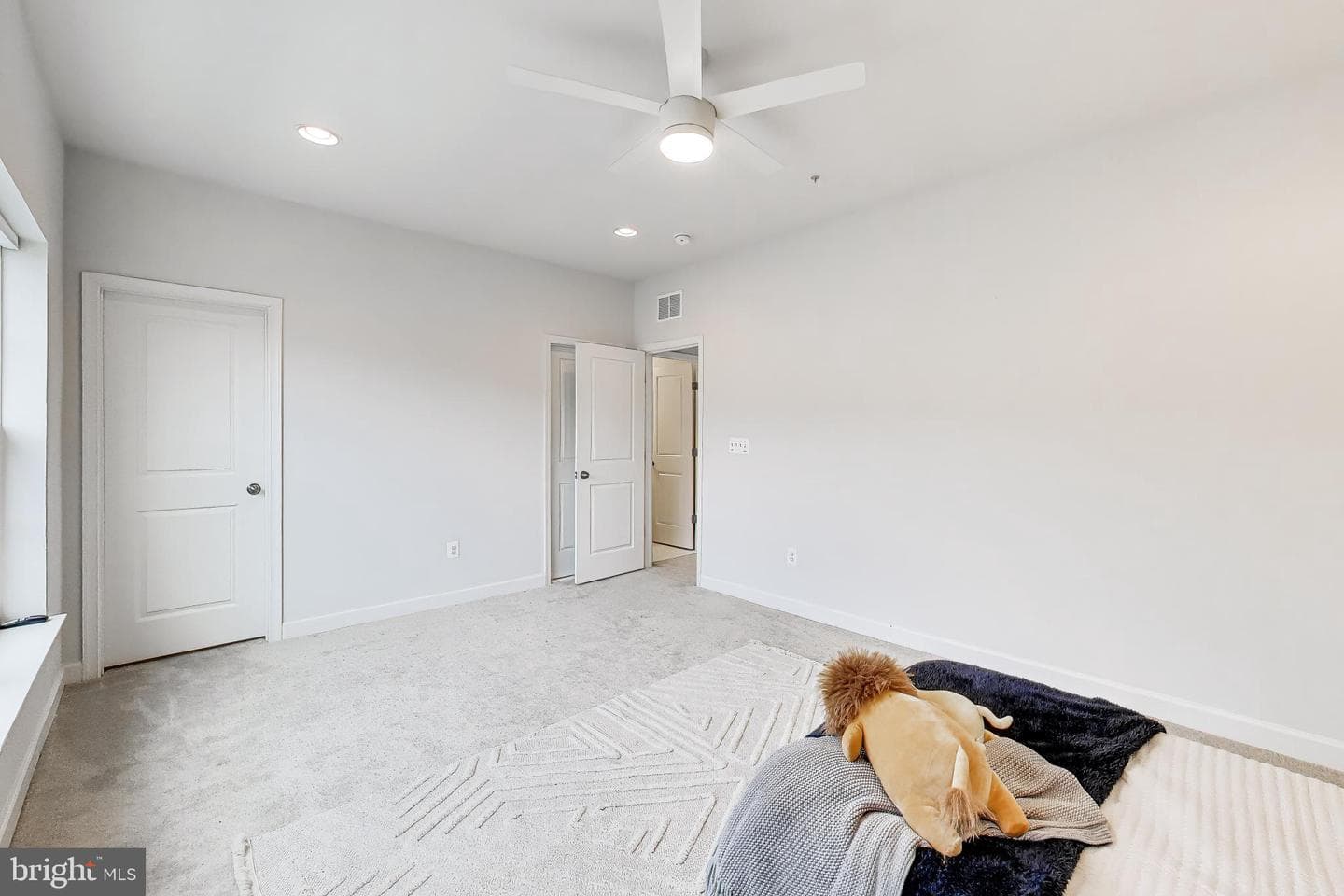 517 Windboard Way photo 25