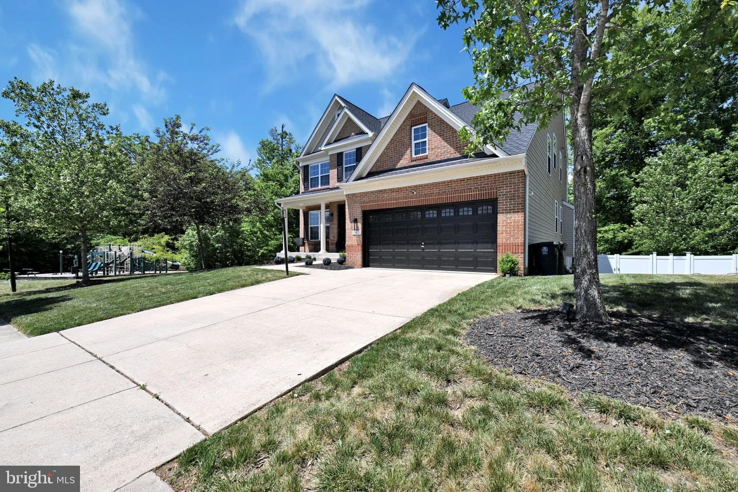 17415 Madrillon Way photo 2