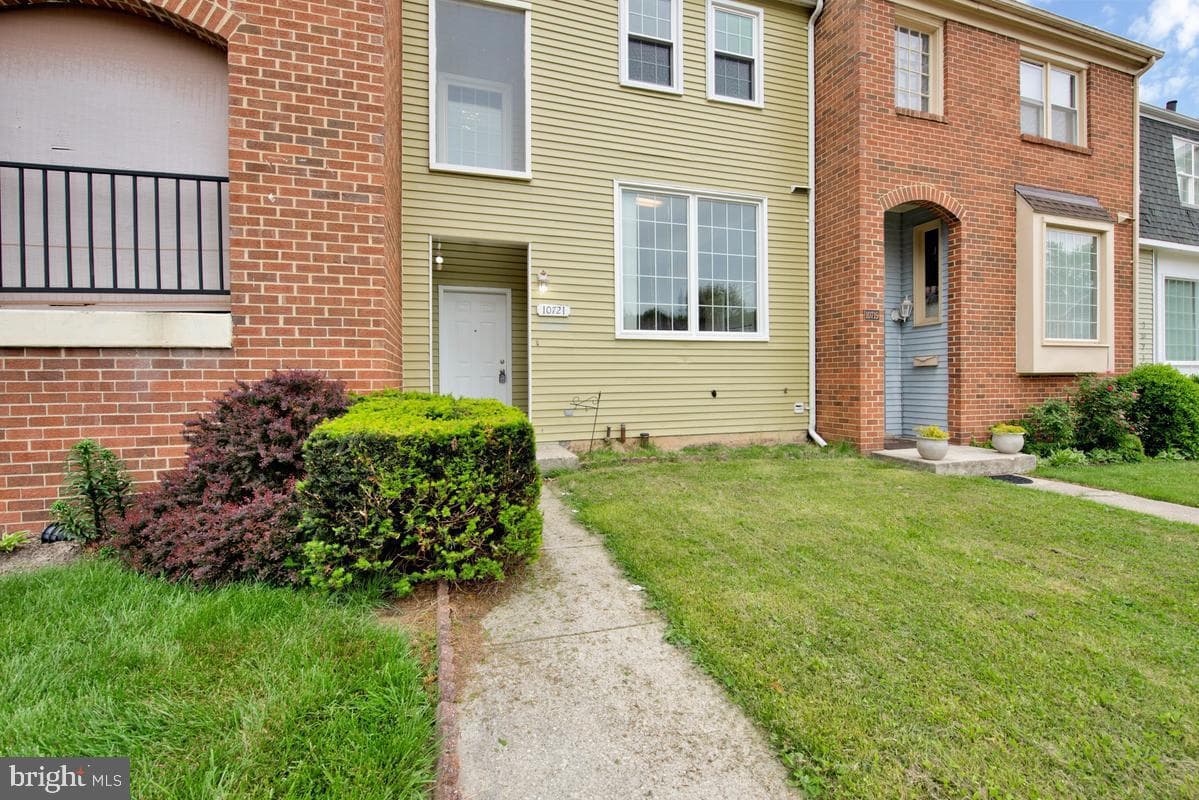 10721 Castleton Turn photo 3