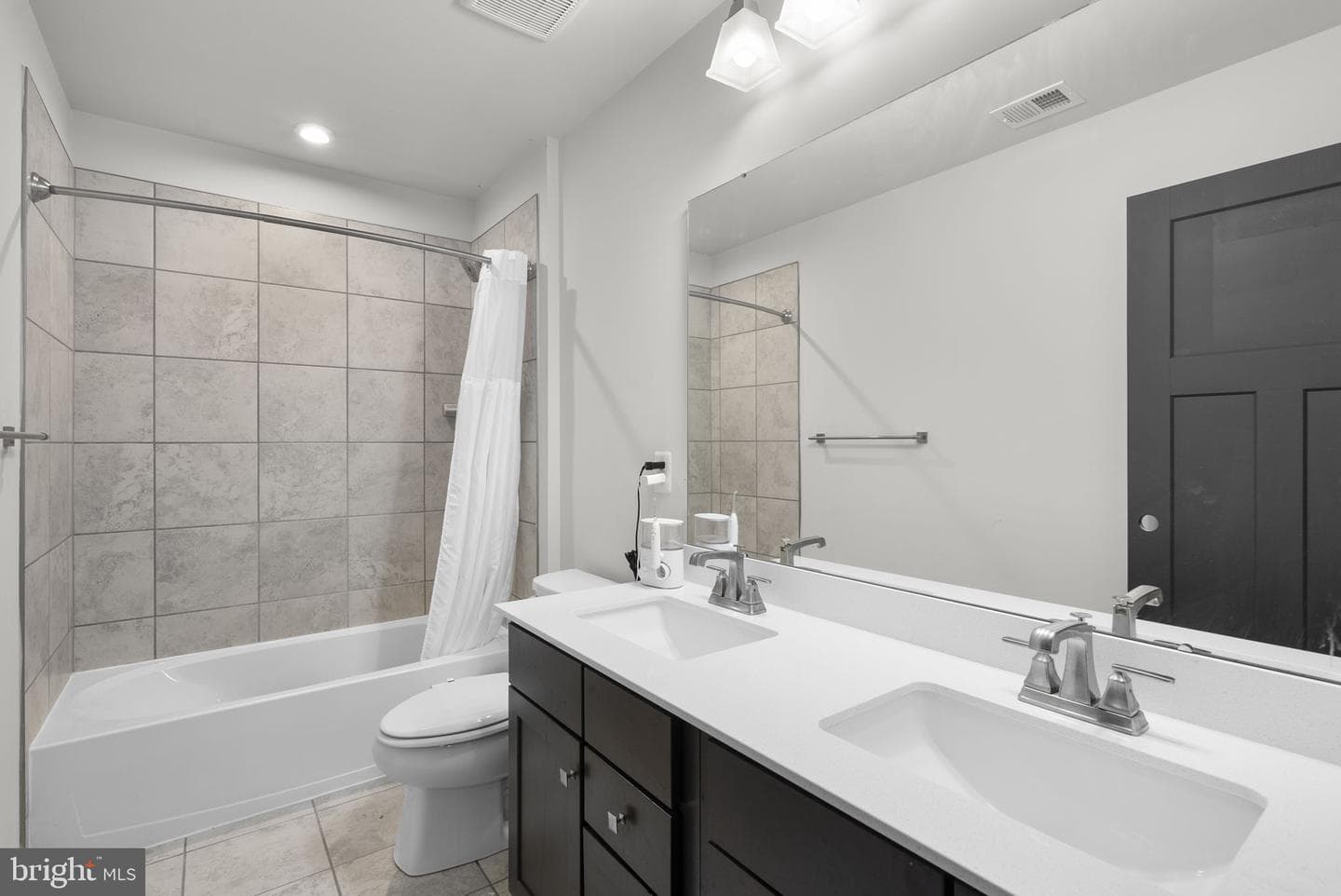 9801 Passage Drive photo 29