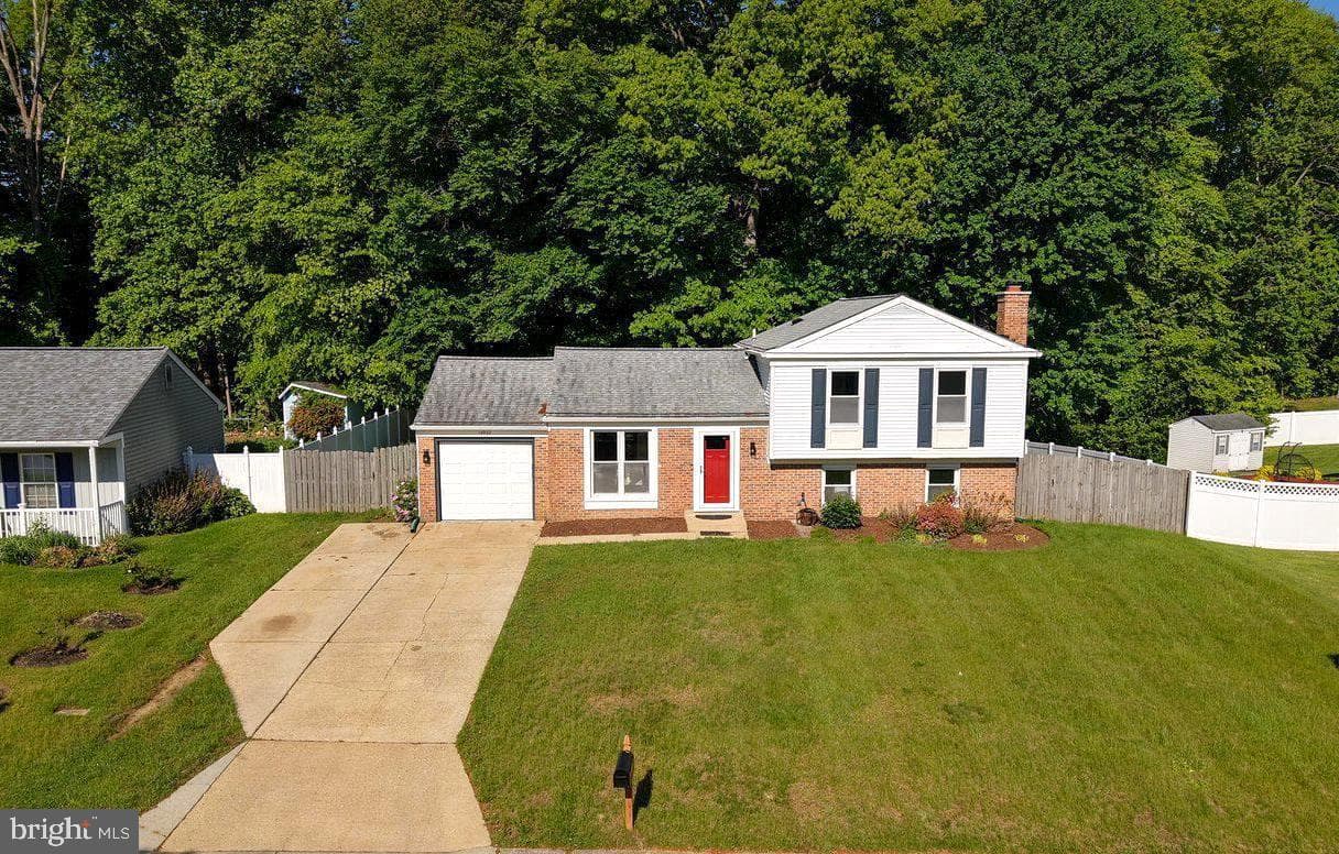14932 Nighthawk Lane