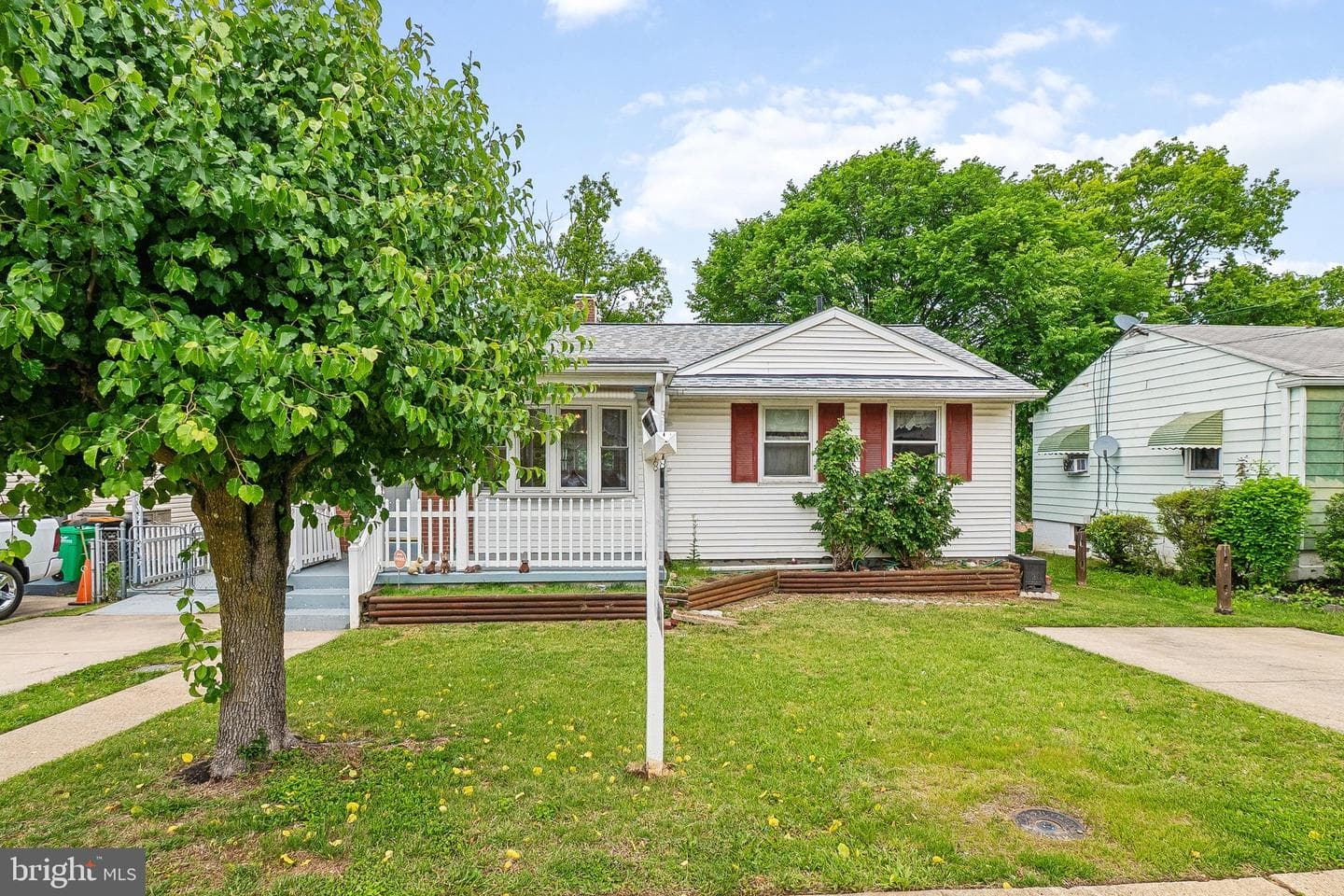7302 Powhatan Street photo 2