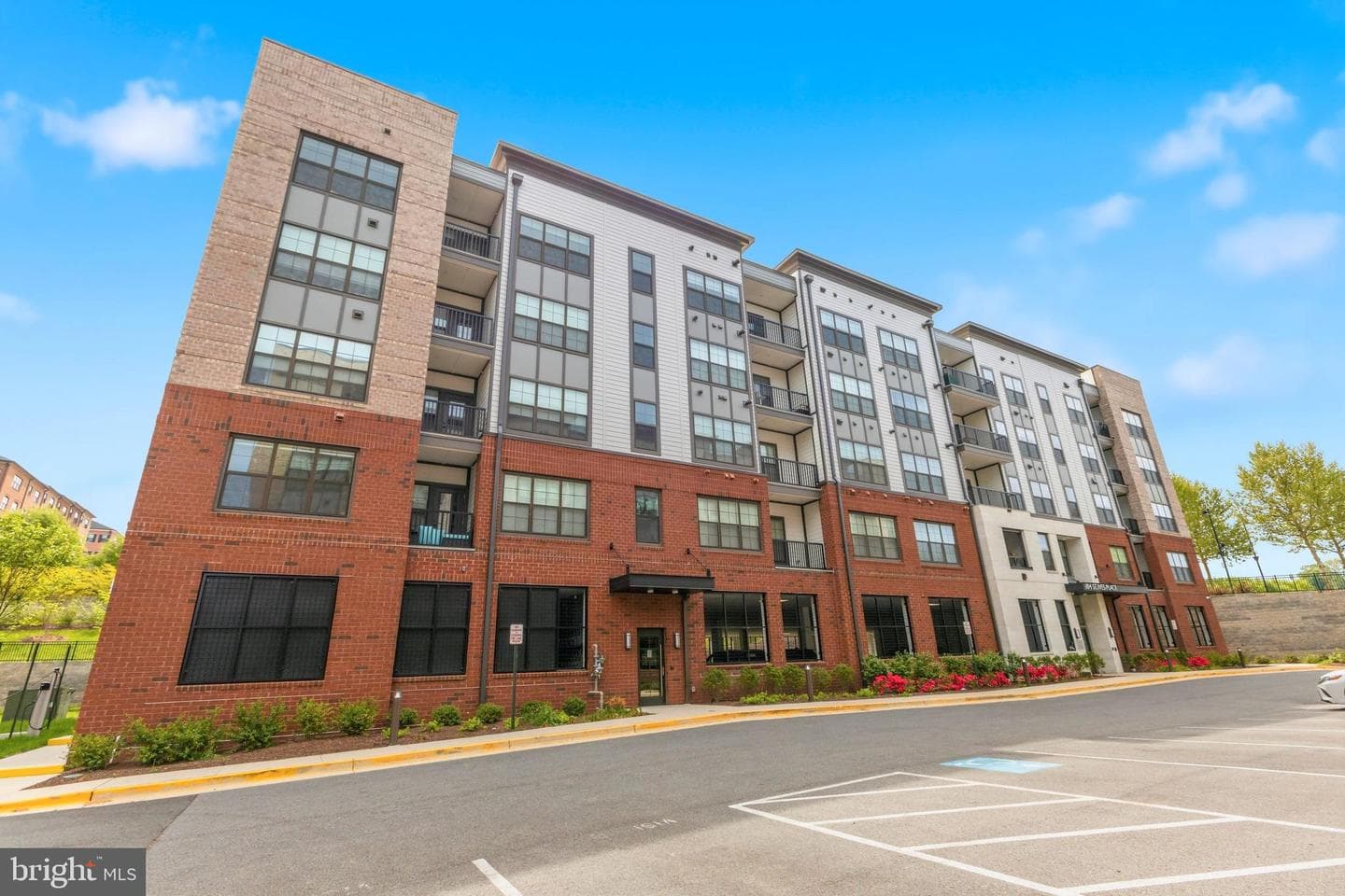 104 Saint Ives Place #401, National Harbor