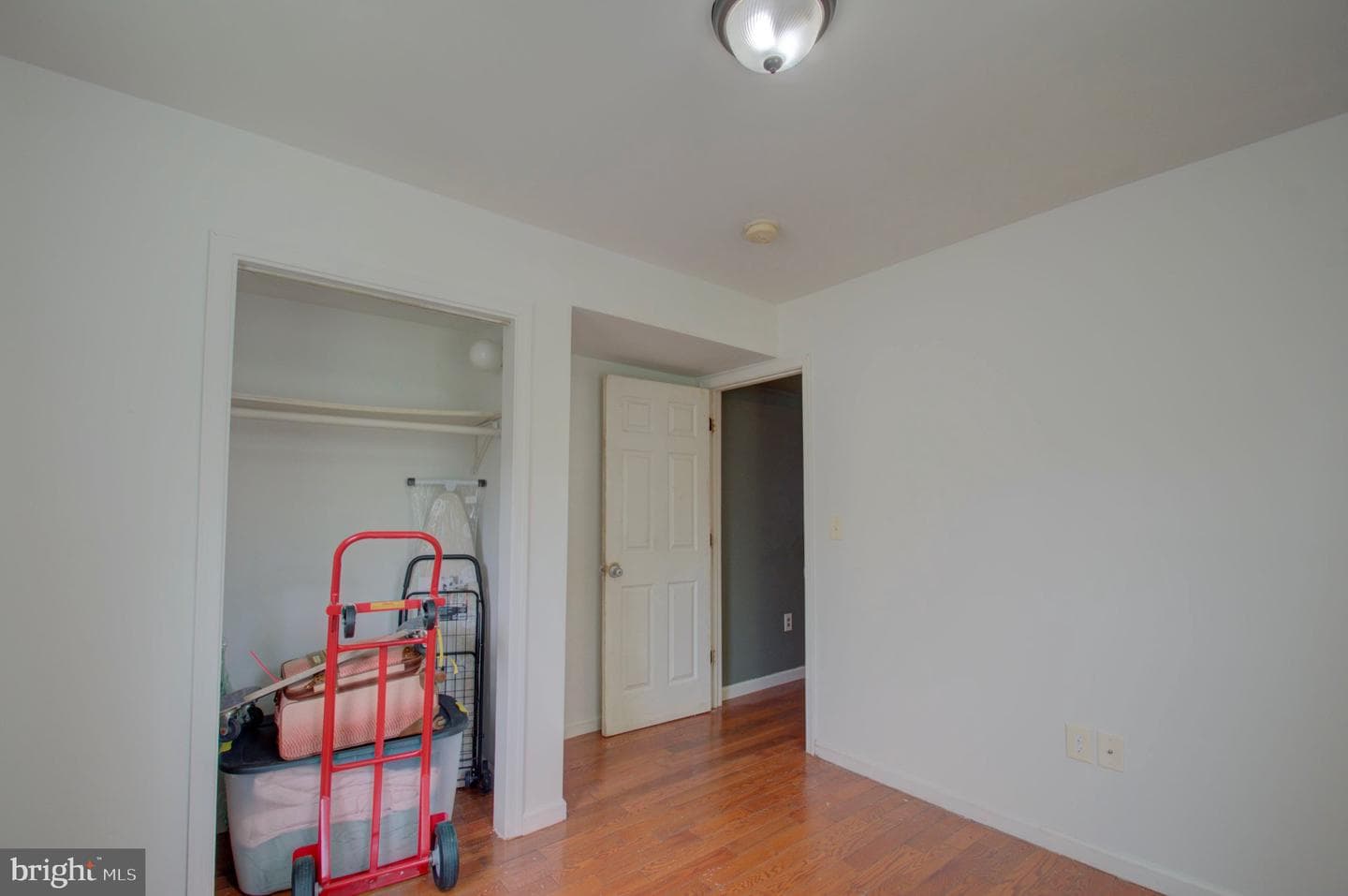 6708 Boxwood photo 11