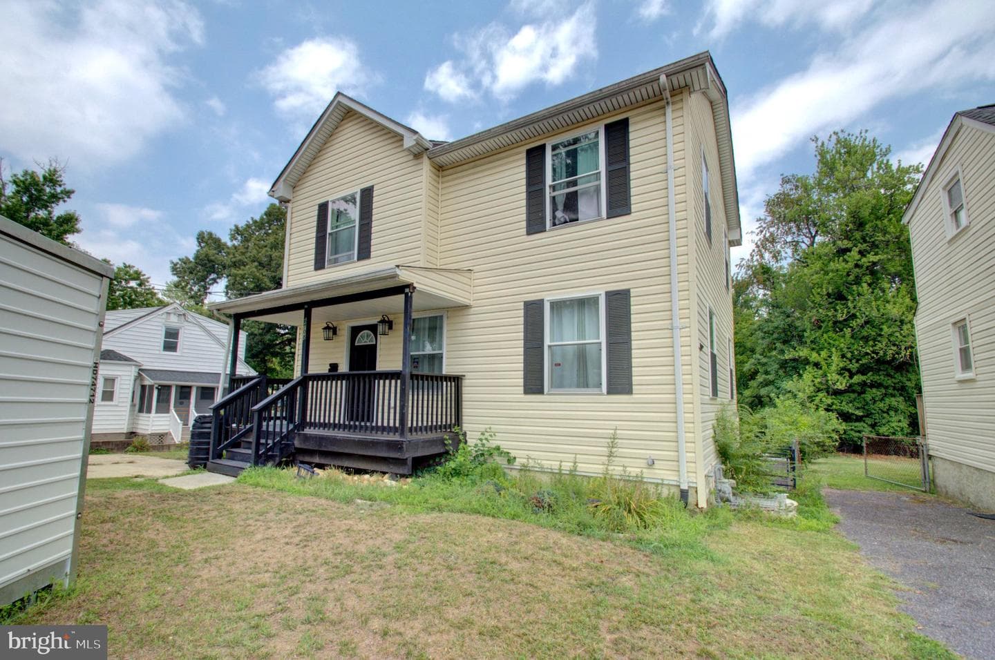 6708 Boxwood photo 3