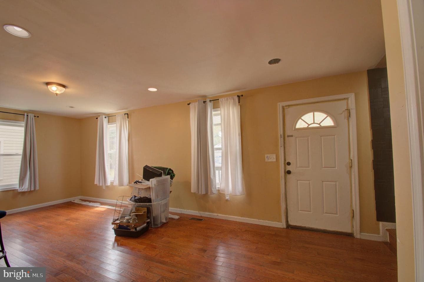 6708 Boxwood photo 9