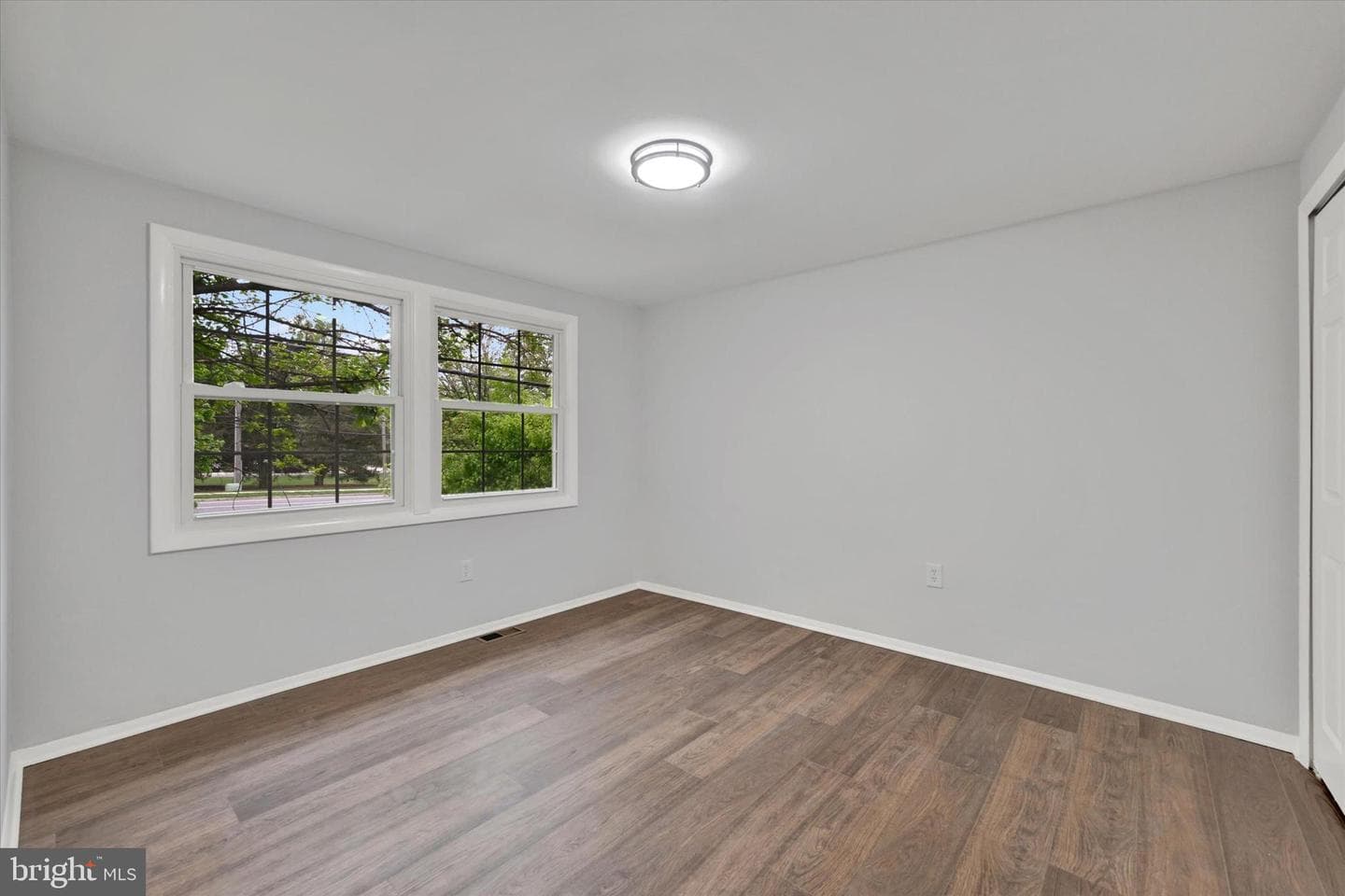 15308 Annapolis Road photo 19