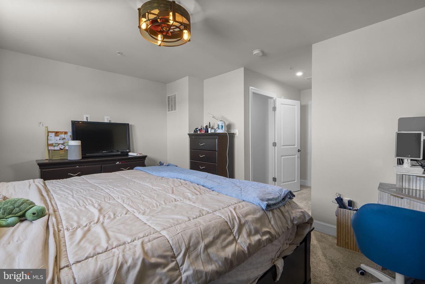 259 Phoenix Drive photo 11