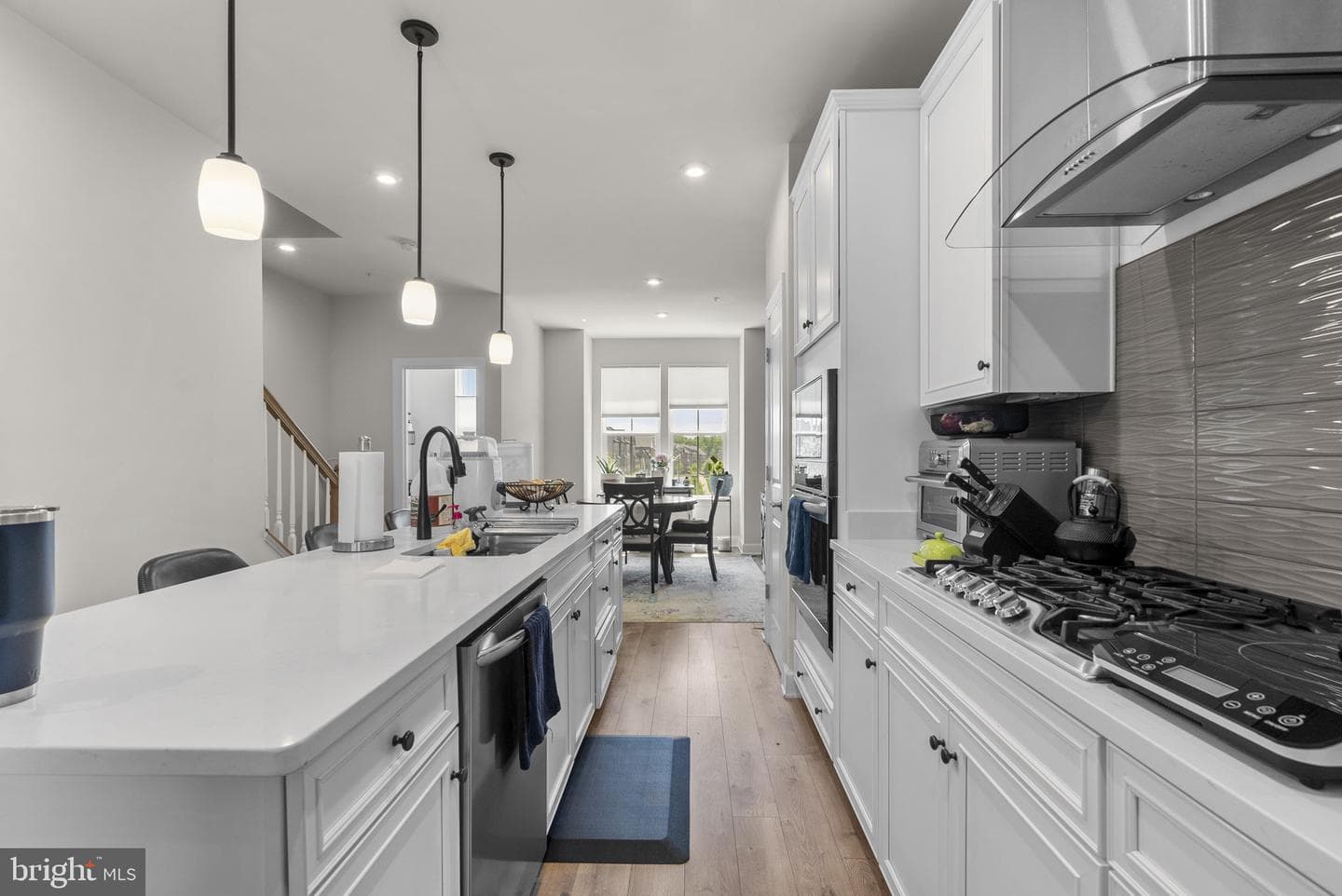 259 Phoenix Drive photo 6