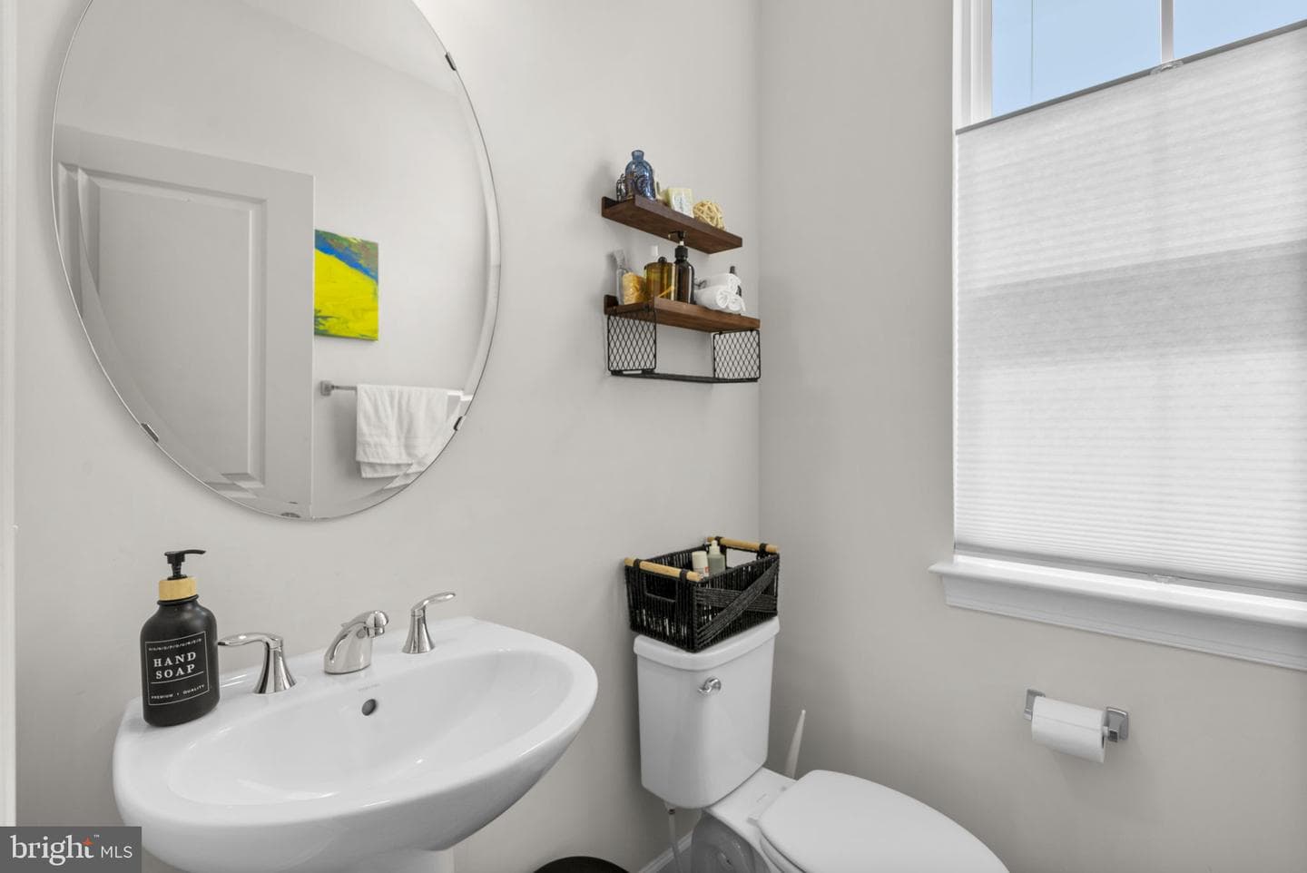 259 Phoenix Drive photo 9