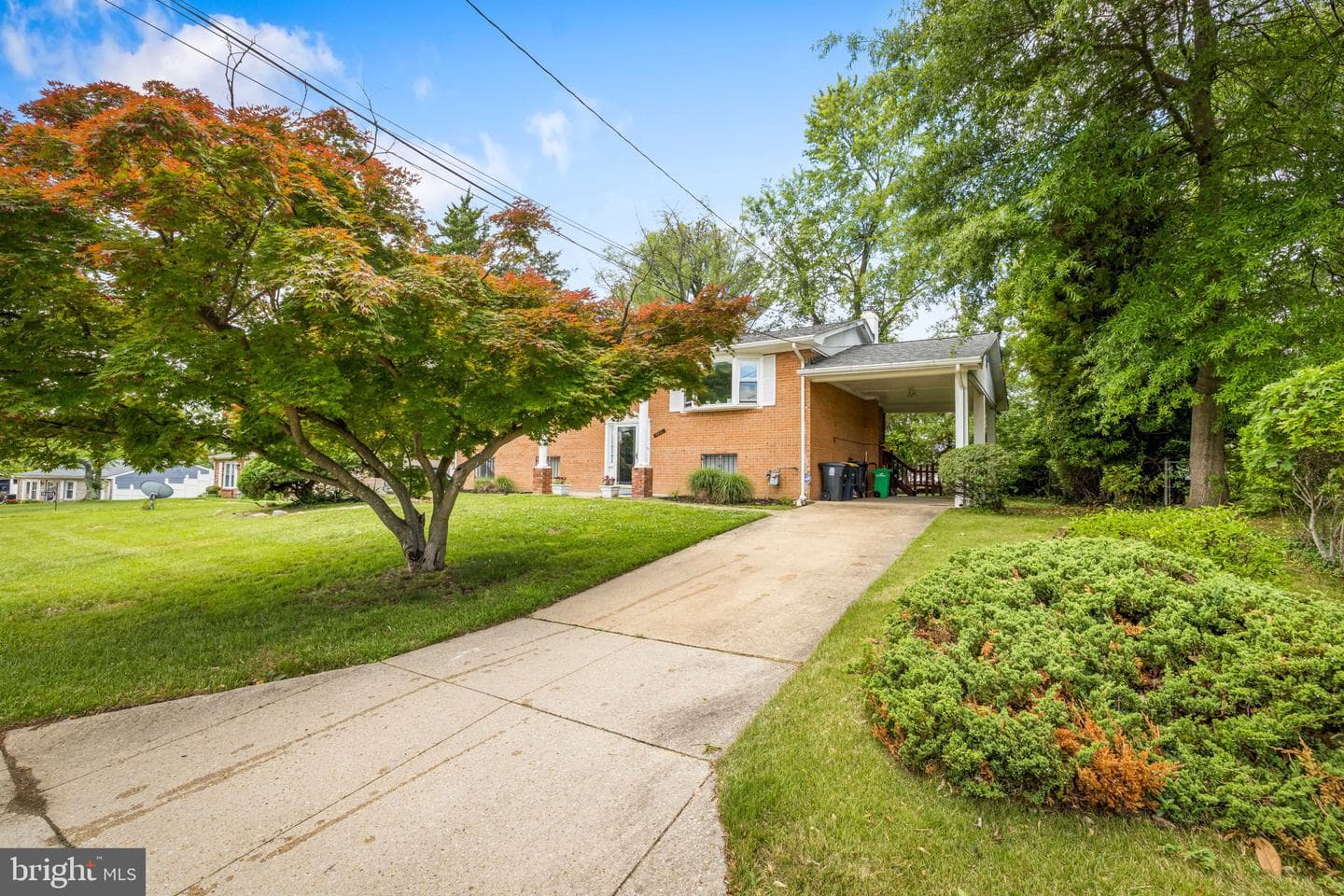 9011 Cooper Dr photo 2