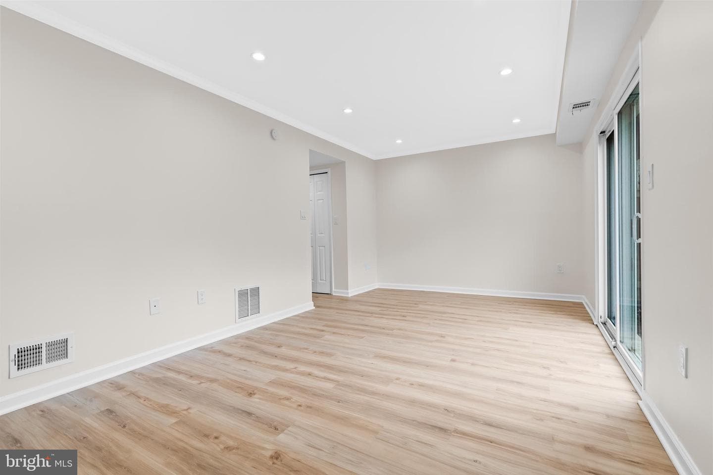 15732 Millbrook Lane #79 photo 11