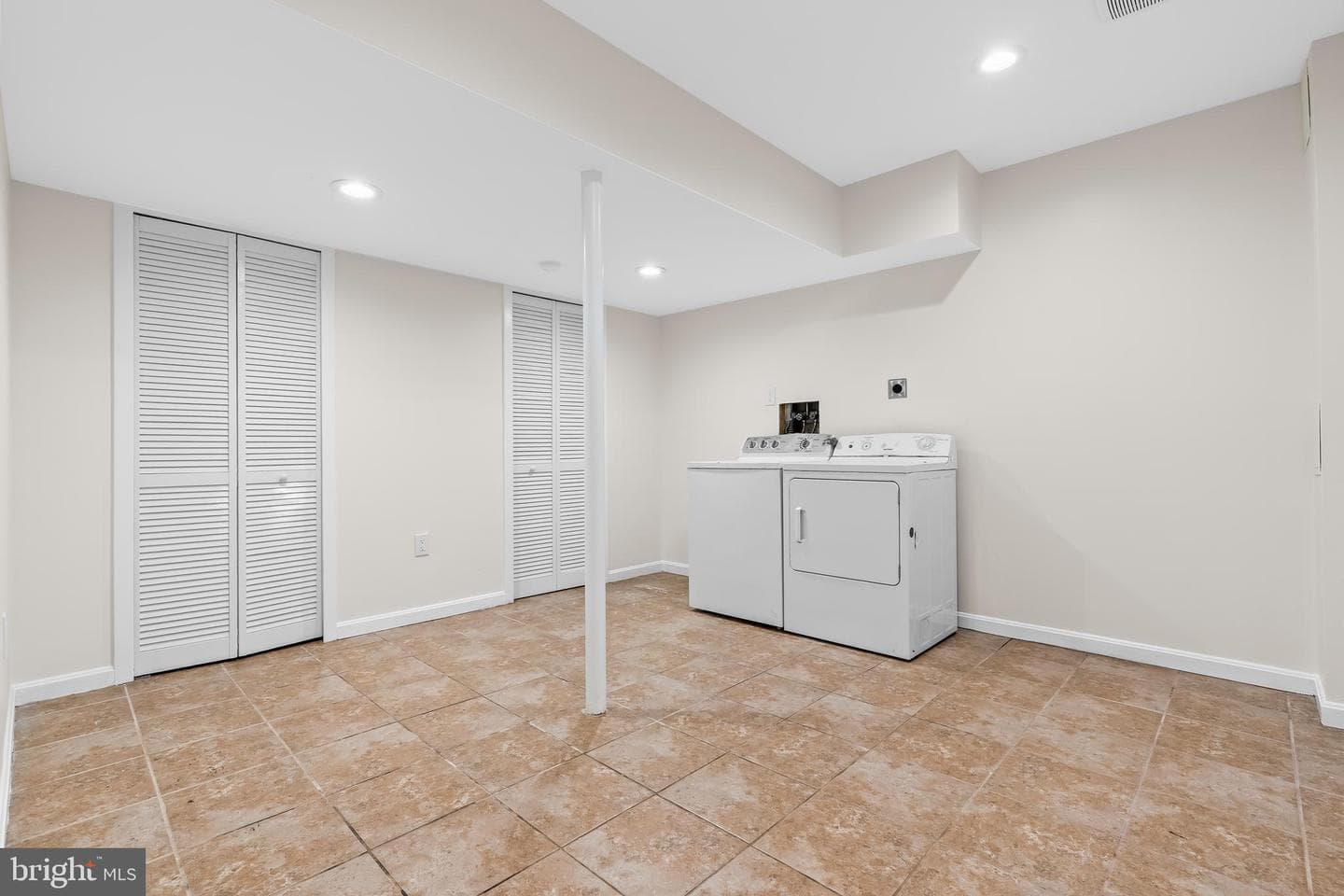 15732 Millbrook Lane #79 photo 13