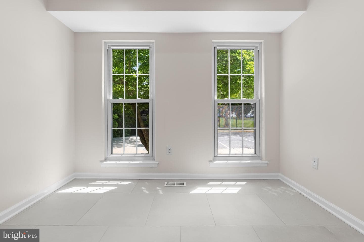 15732 Millbrook Lane #79 photo 18