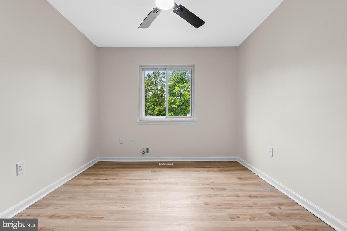 15732 Millbrook Lane #79 photo 40