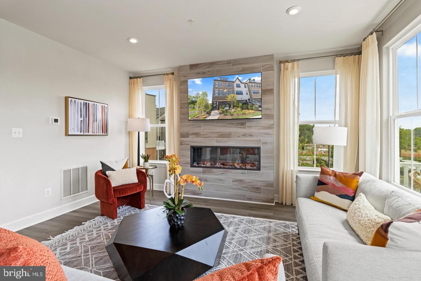3609 Saint Amy Way photo 3