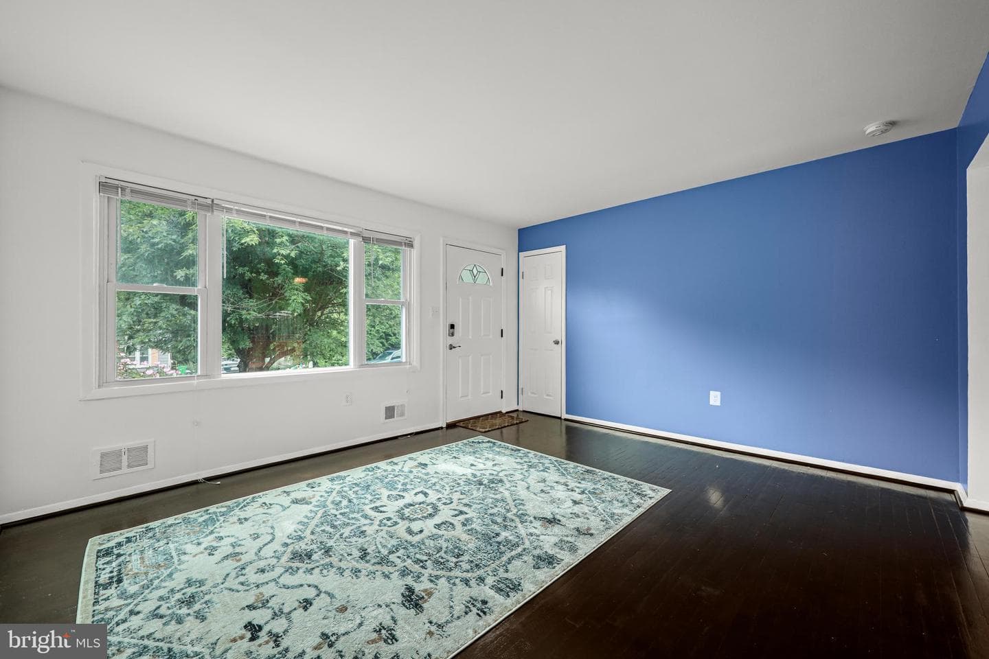 5802 Shepherd Lane photo 8