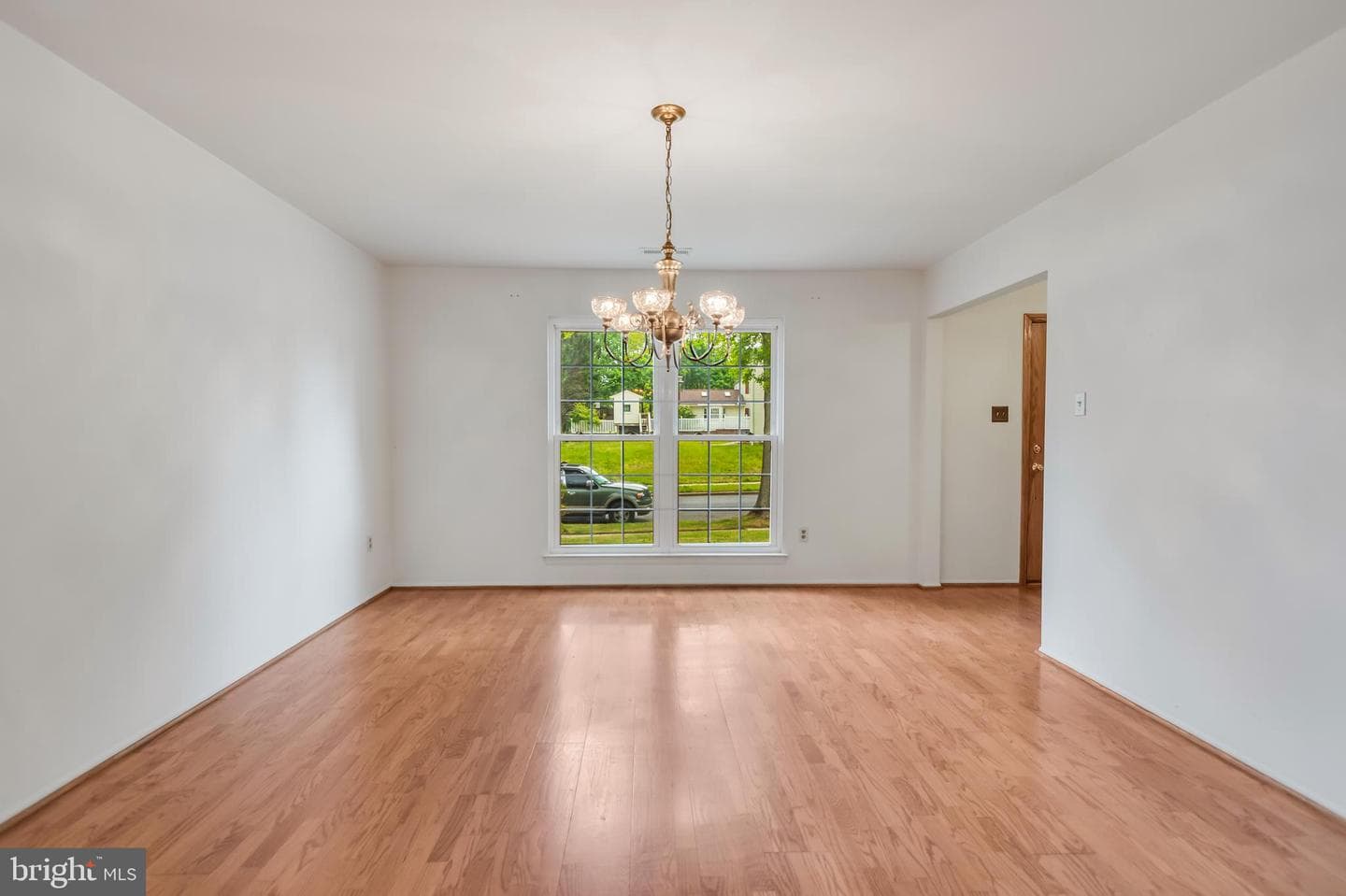 15802 Alameda Drive photo 10