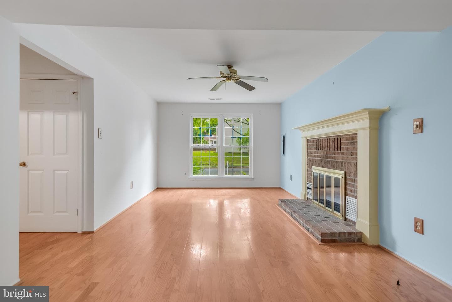 15802 Alameda Drive photo 13