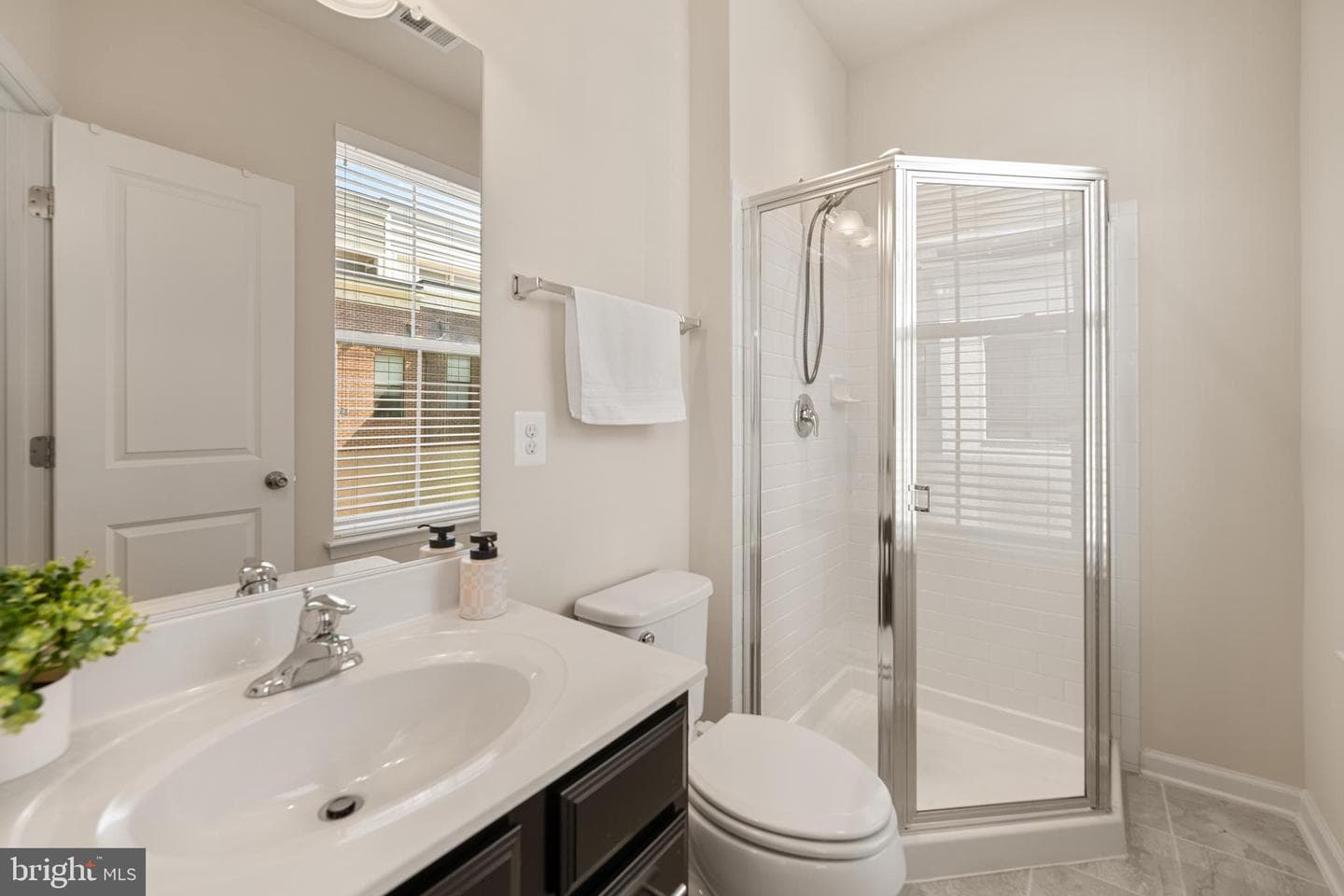 507 Silver Clipper Lane photo 27