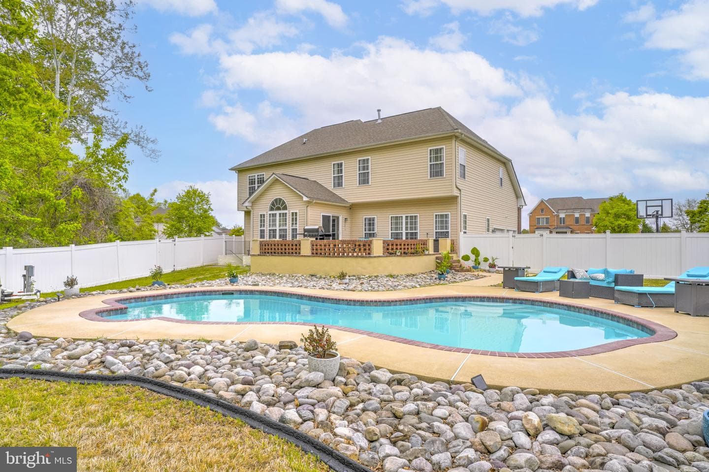 1507 Saint Albans Lane, Accokeek