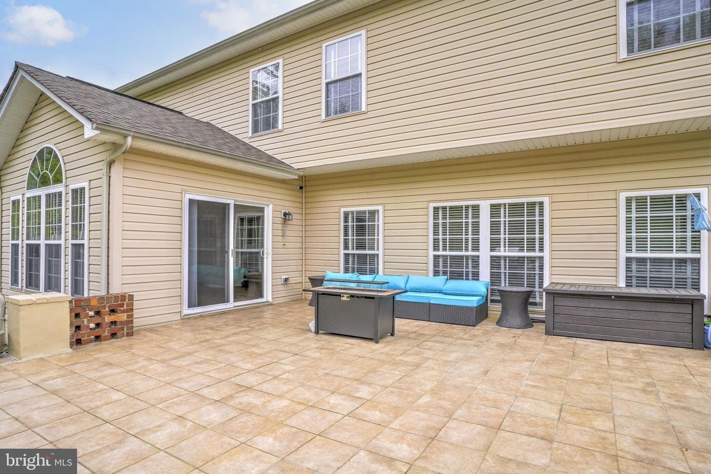 1507 Saint Albans Lane photo 5