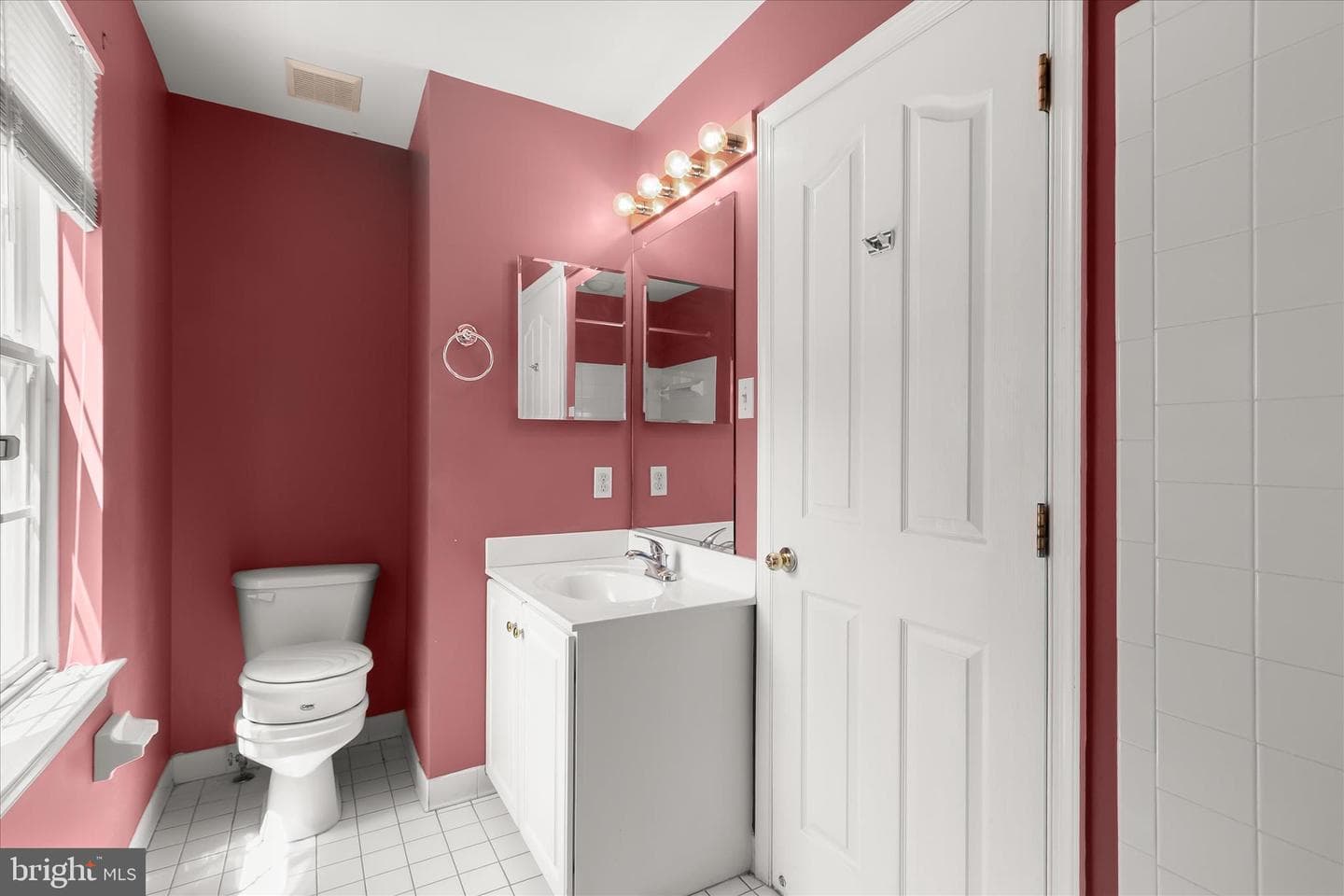 12208 Quadrille Lane photo 32