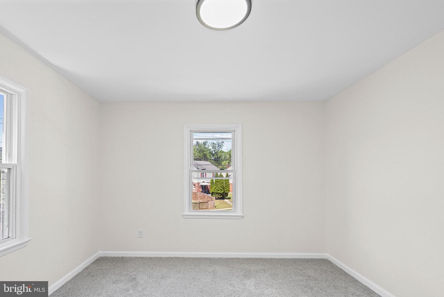 1142 Linden Avenue photo 23