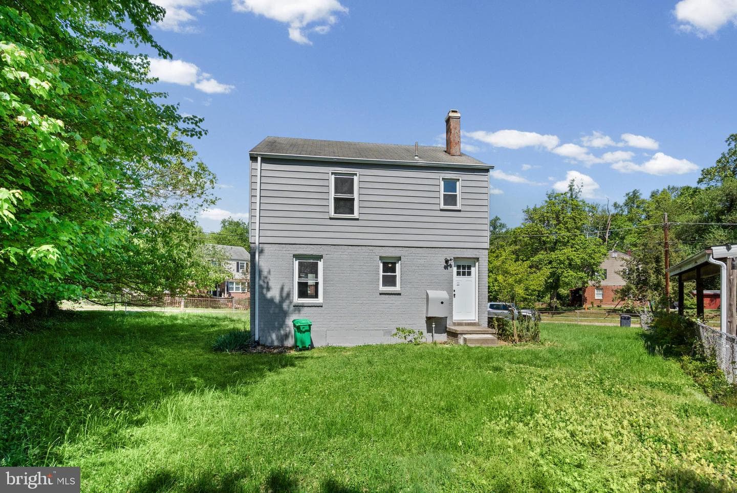 1142 Linden Avenue photo 5