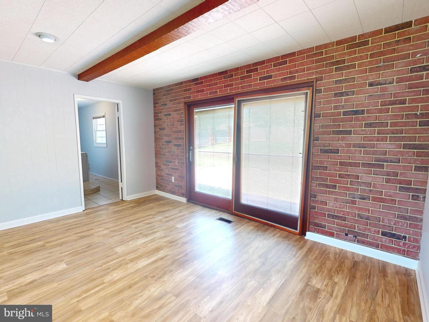 12200 Maycheck Ln photo 19