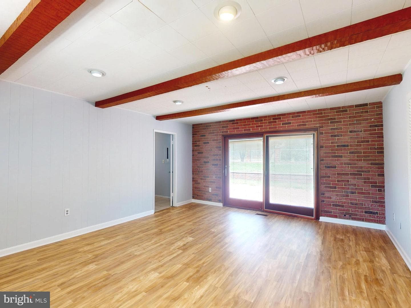 12200 Maycheck Ln photo 20